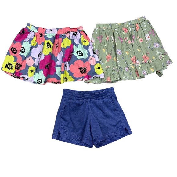 Girls Skirts and Shorts Bundle Size 5 - Picture 1 of 8